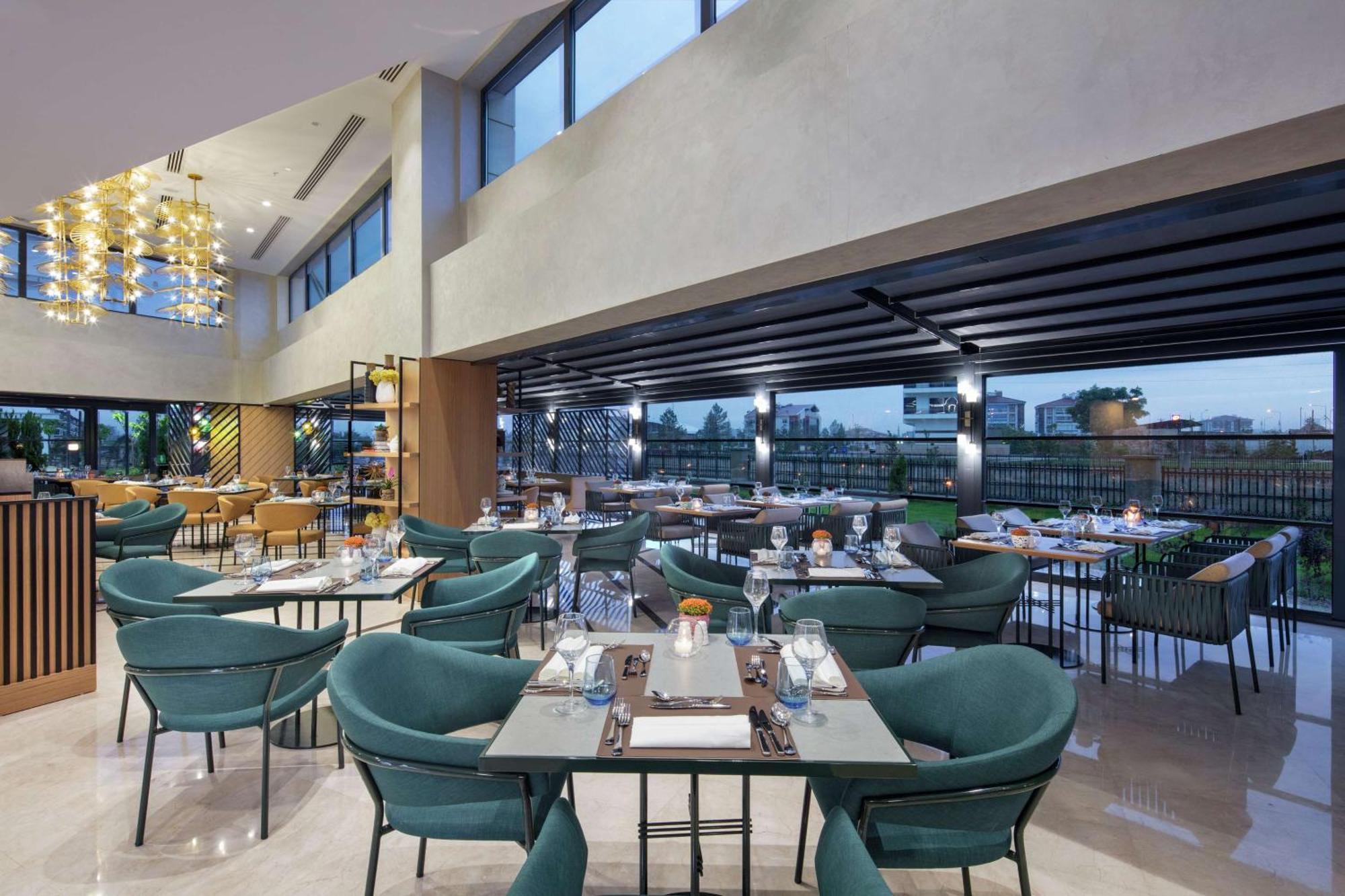 Doubletree By Hilton Afyonkarahisar Hotel Exterior photo